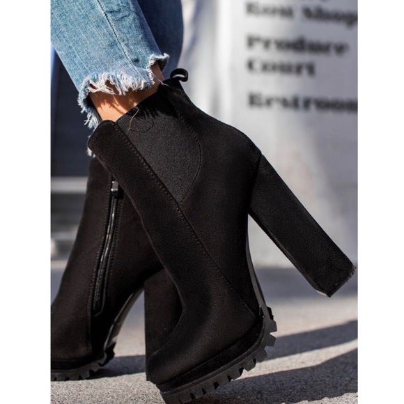 Black Ankle High Chunky Heel Booties - Picture 2 of 7